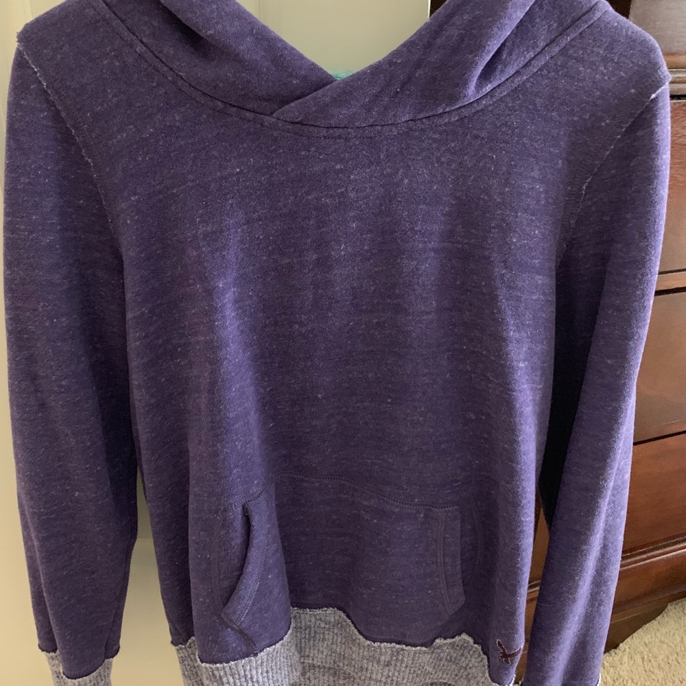 Women’s American Eagle hoodie